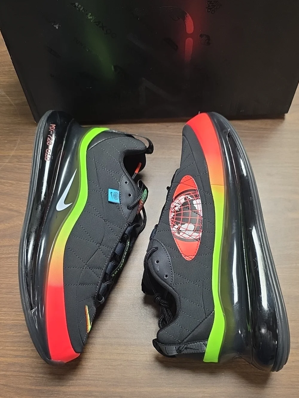 Nike Air Max MX-720-818 Worldwide Pack CT1282-001 Men's 9.5